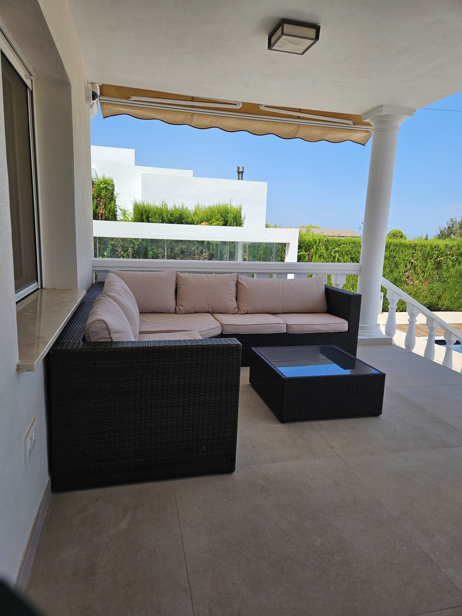Lounge-Ecke der Villa